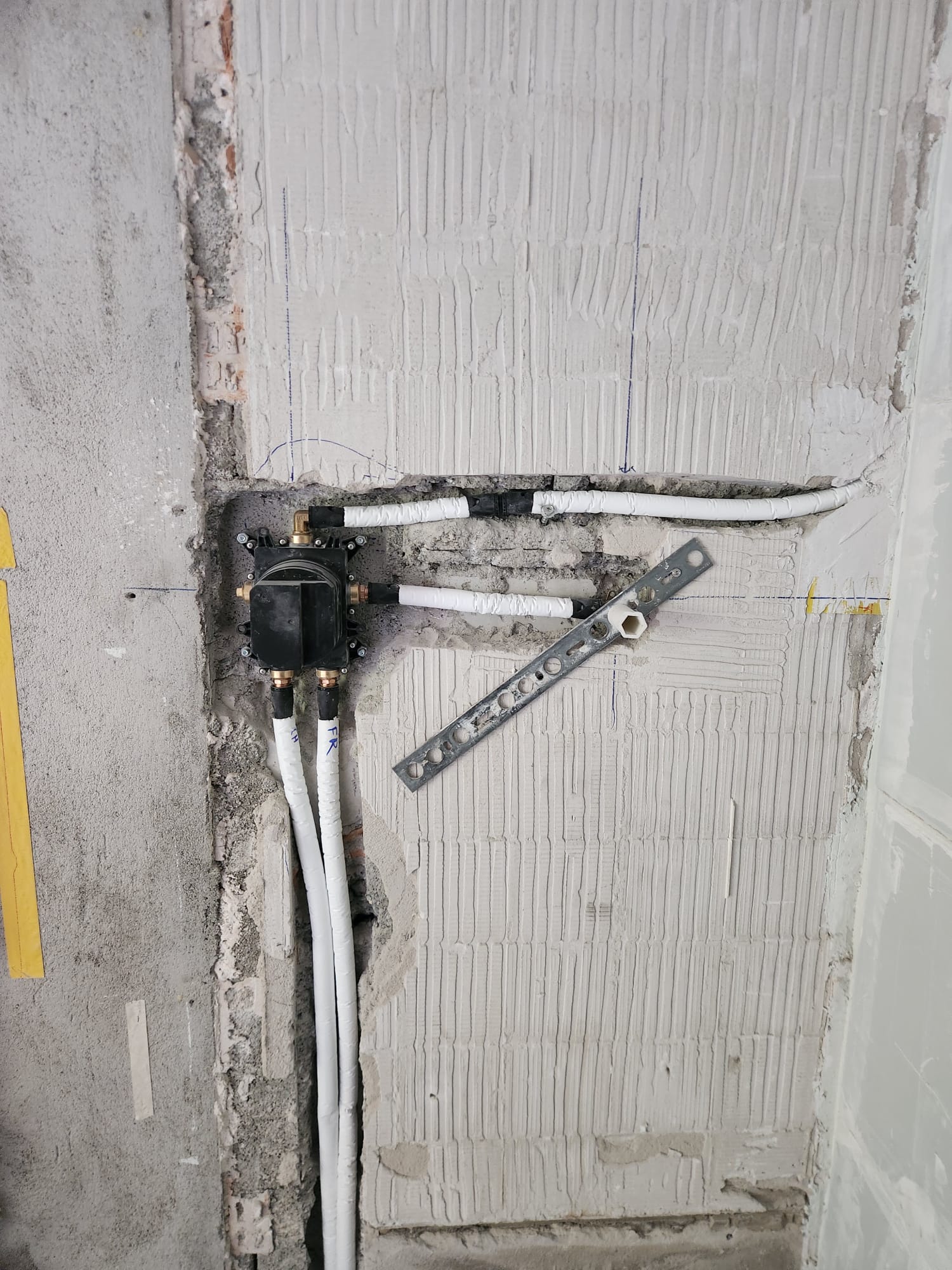 Intervention AJ Sanitaire Chauffage 46 — plomberie et chauffage en Valais et Vaud