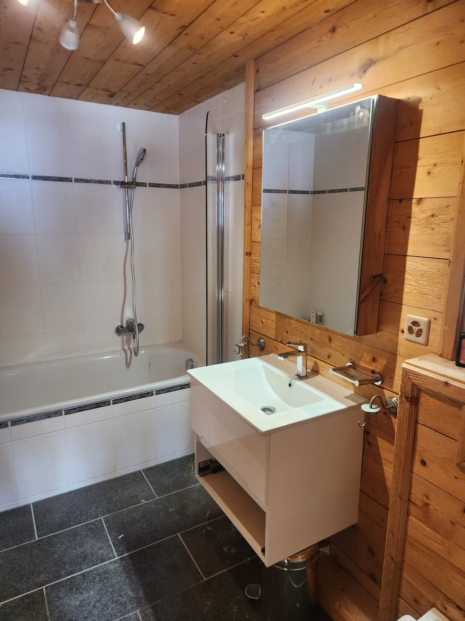 Intervention AJ Sanitaire Chauffage 6 — plomberie et chauffage en Valais et Vaud